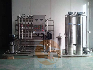 0.5純化水設(shè)備/實(shí)驗(yàn)室純化水設(shè)備
